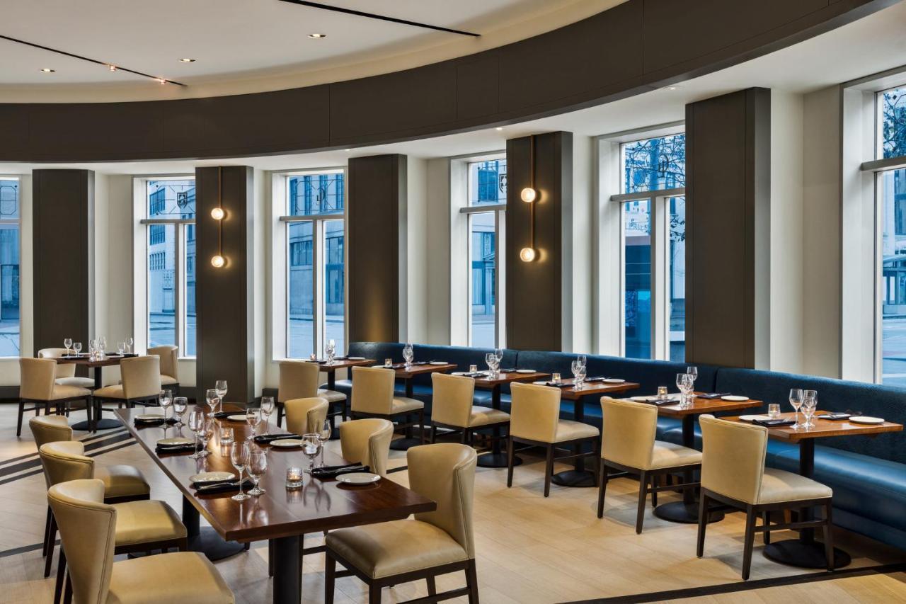 Crowne Plaza Cleveland At Playhouse Square By Ihg Hotell Exteriör bild